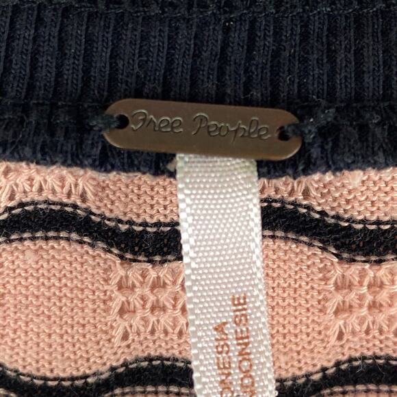 Free People Long Sleeve Peplum Top Womens M Pink Black Striped Pin Up Hourglass - Picture 5 of 11